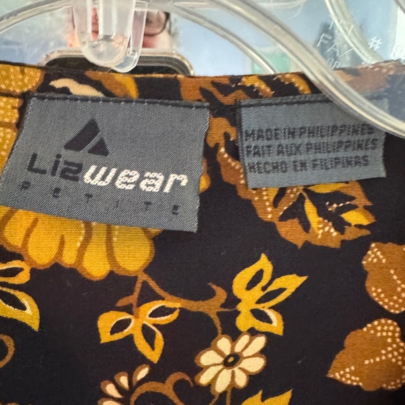 Liz Claiborne Floral Black and Gold Women's Vest 10 Petite - Picture 6 of 9